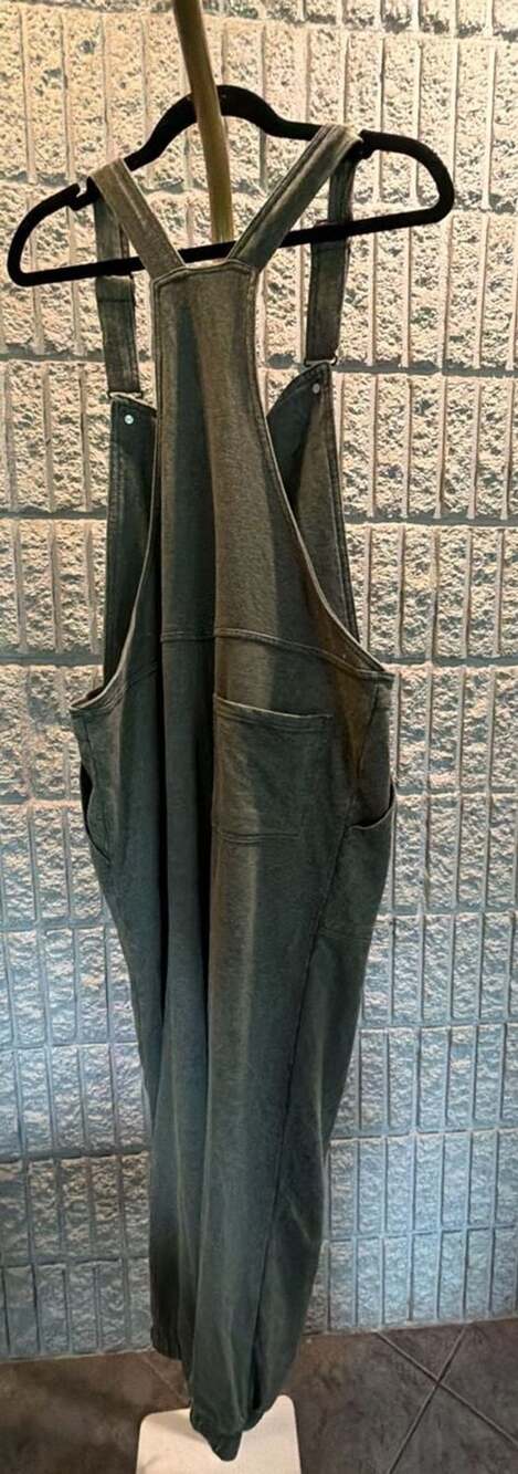 572 Wallflower Olive Green Knit Overalls Size L